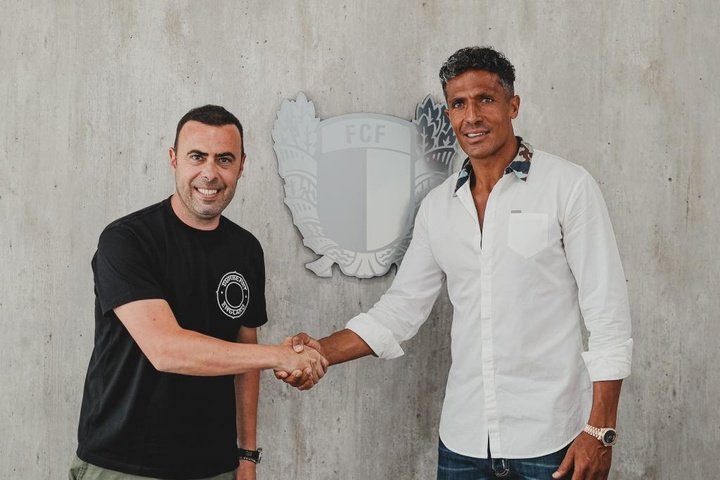 El veterano Bruno Alves regresa a Portugal ¡con 39 años!