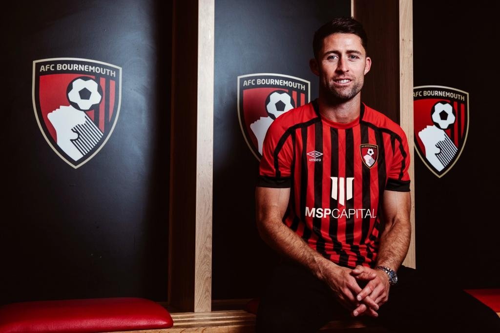 Gary Cahill joins Bournemouth