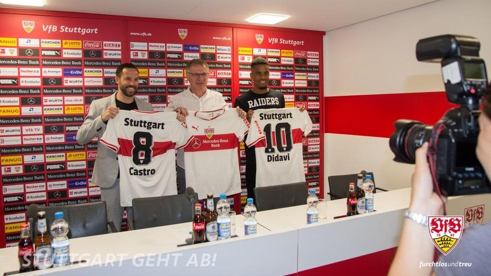 Gonzalo Castro y Didavi ya posaron con la camiseta de su nuevo equipo. Twitter/VfB