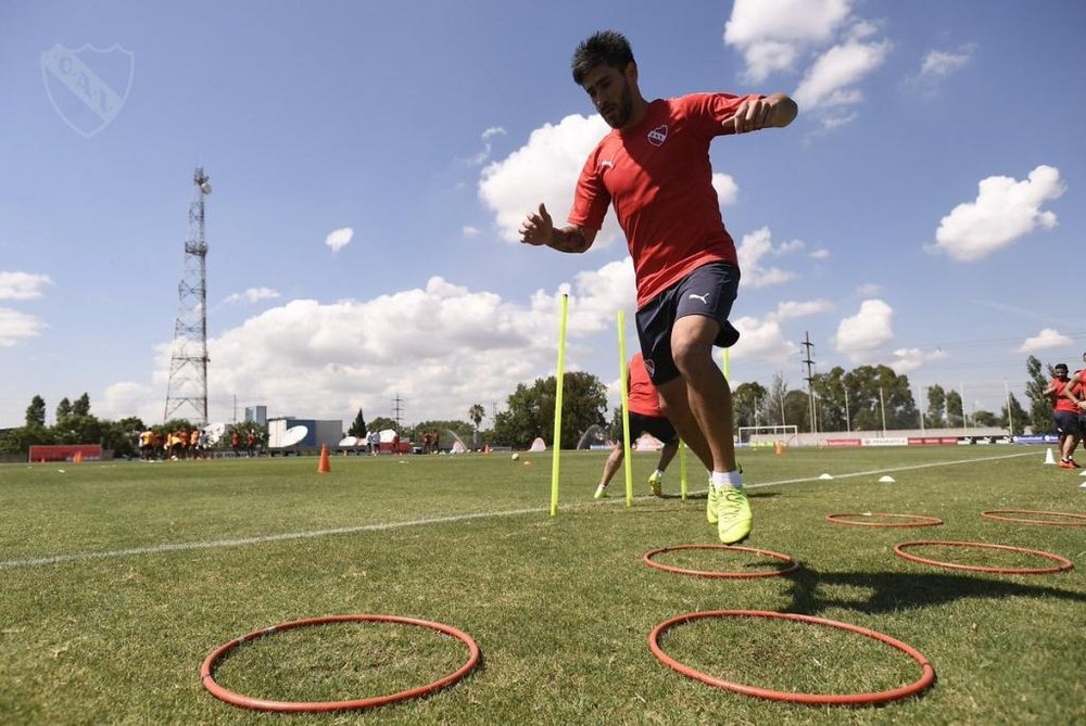 Pablo Pérez debutó con Independiente en Superliga. Twitter/Independiente