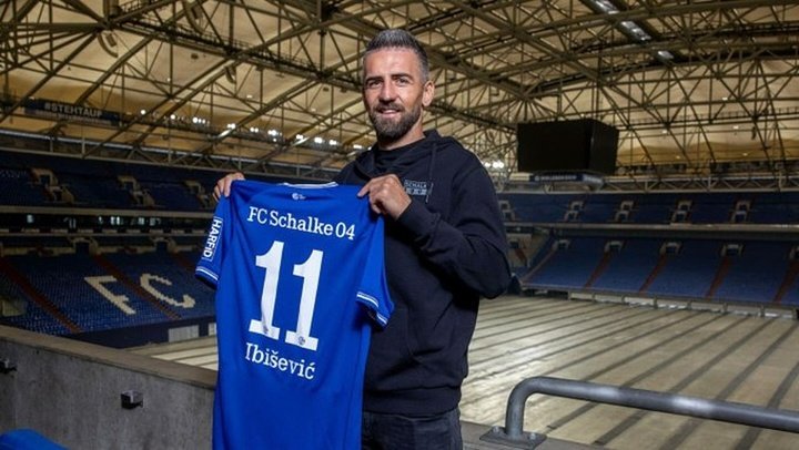 El Schalke 04 anuncia al solidario Ibisevic