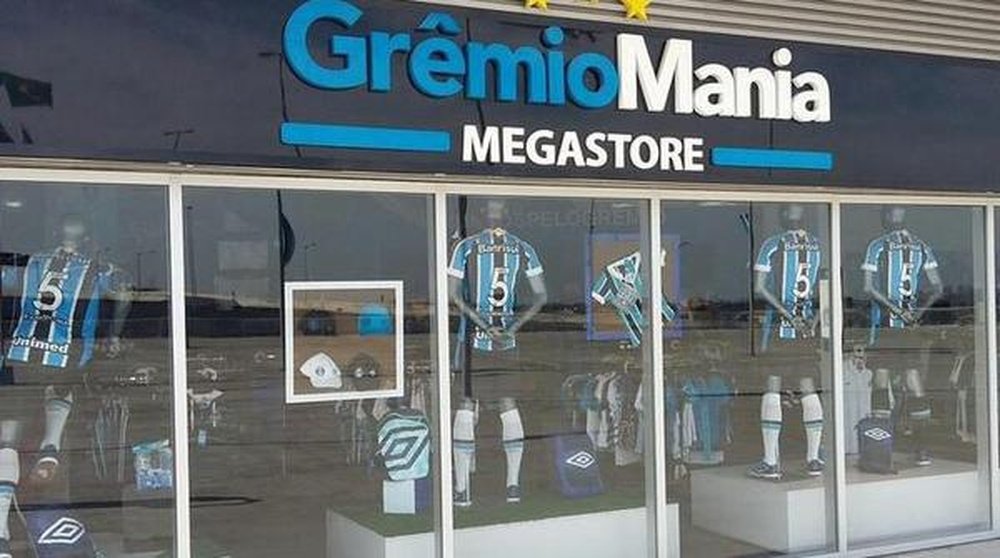 Promoción de la camiseta de Gremio en Brasil. Twitter