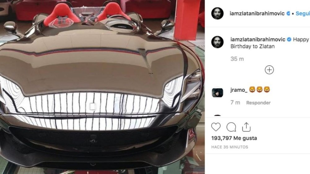 Ibrahimovic se regaló a sí mismo... ¡un Ferrari! Instagram/iamzlatanibrahimovic