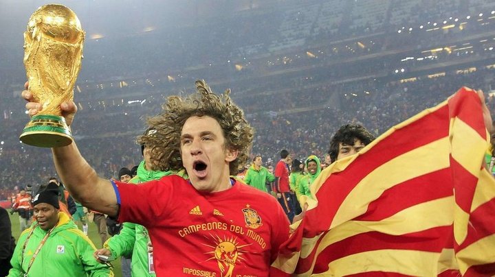 Goleada de España a Inglaterra con un estelar Puyol