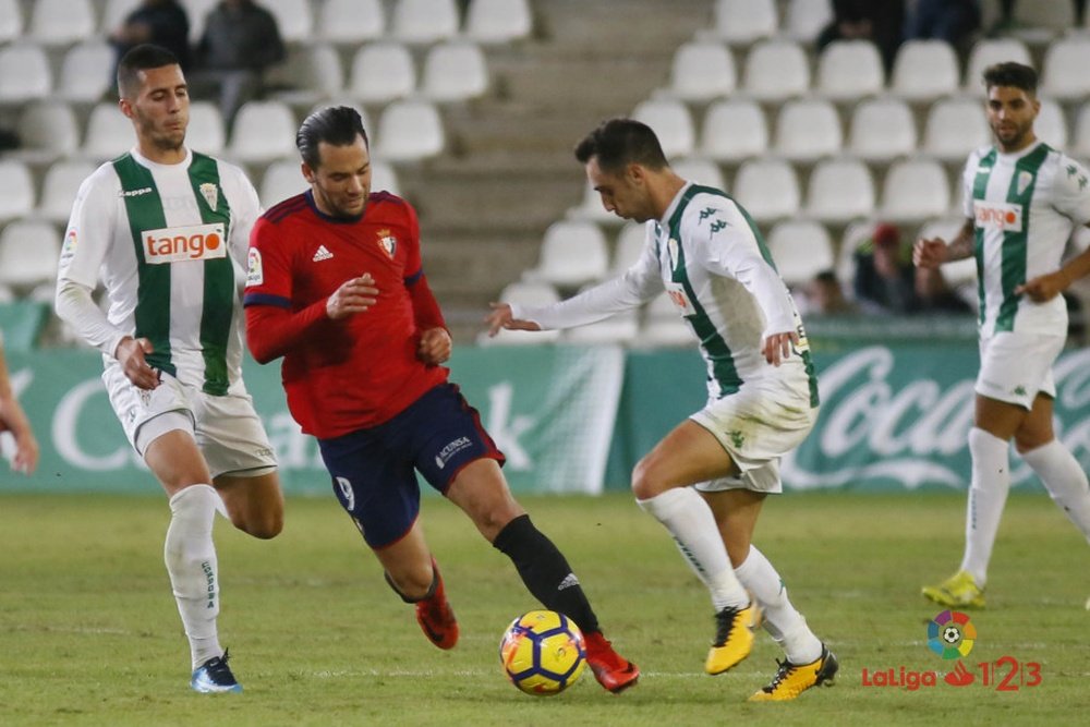 Natxo González, feliz con su nuevo pupilo. LaLiga