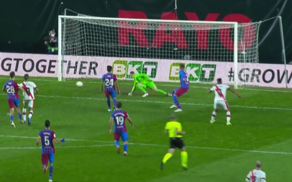 Radamel Falcao put Rayo 1-0 up against Barcelona. Screenshot/MovistarLaLiga