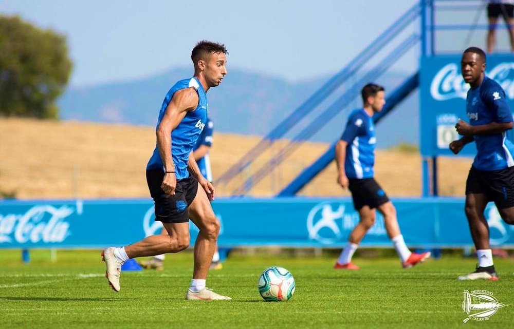 Rafa Navarro o la ilusión de convencer a Garitano. DeportivoAlavés