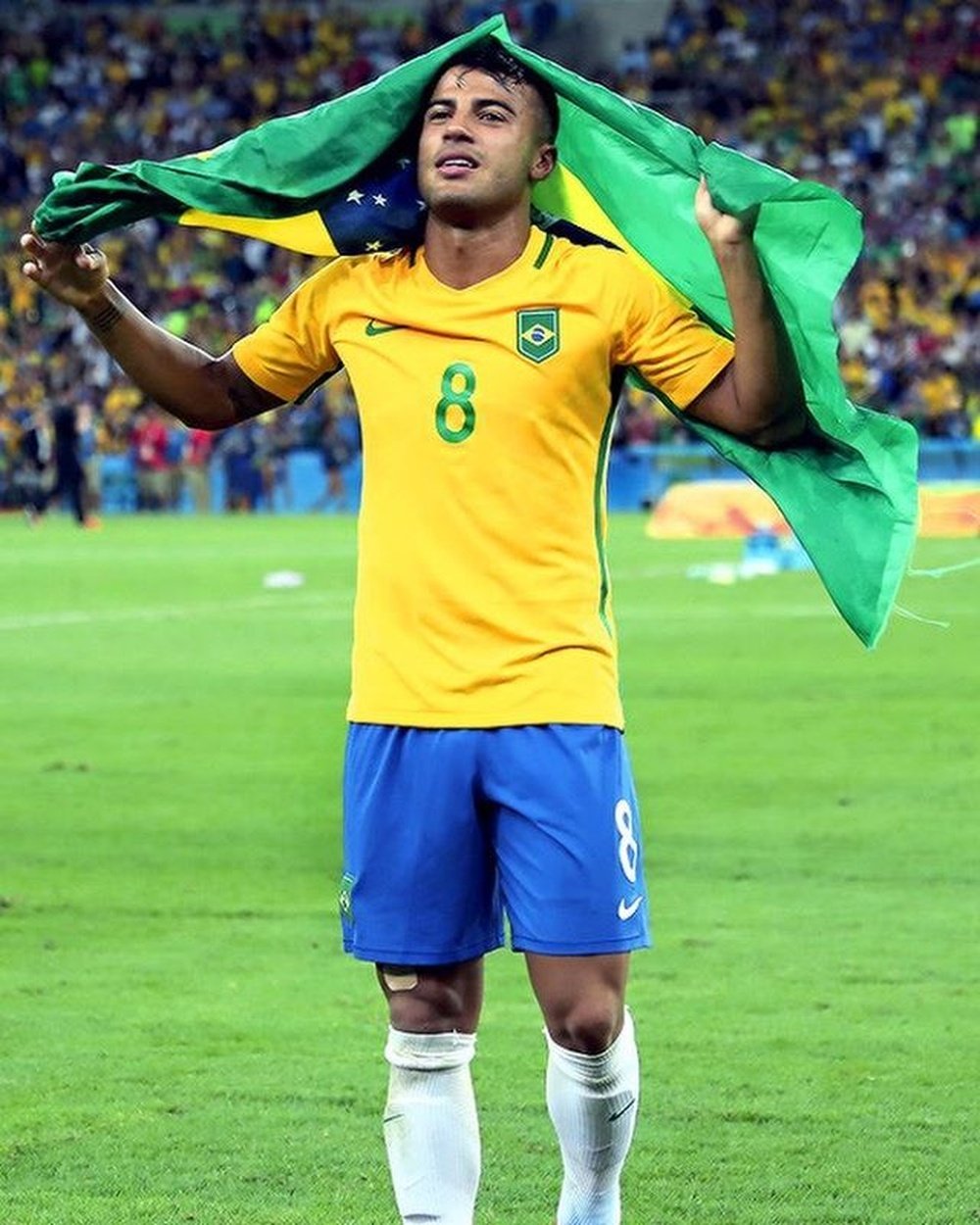 Rafinha volta a Seleção Brasileira. AFP