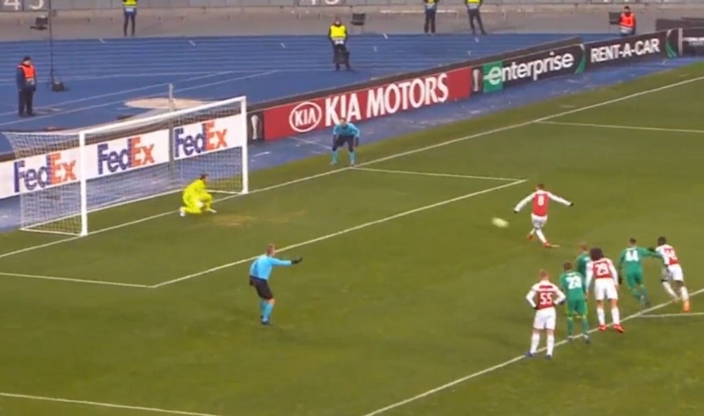 Ramsey slotted a penalty in for Arsenal against Vorskla. Captura