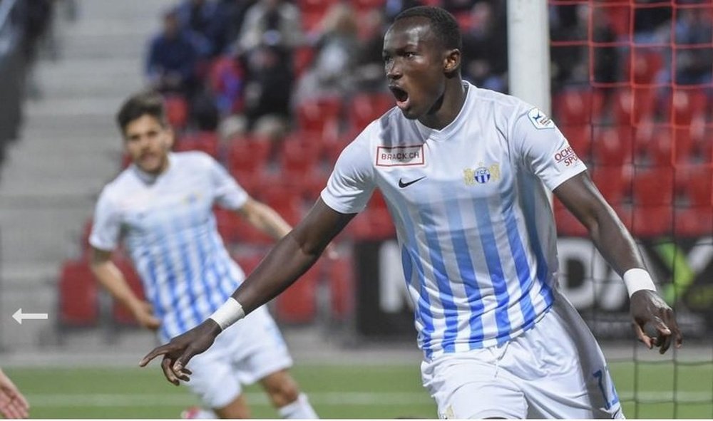 Raphael Dwamena celebra un tanto con el Zurich. RaphaelDwamena