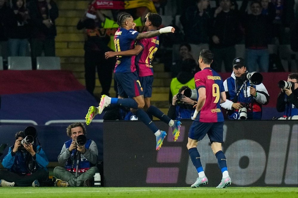 El seductor tridente de la Champions. EFE