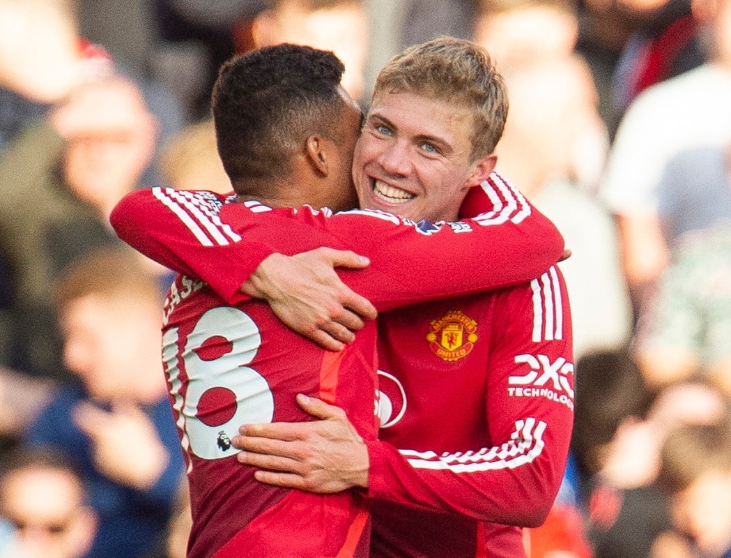 Man Utd hit back against Brentford to ease pressure on Ten Hag