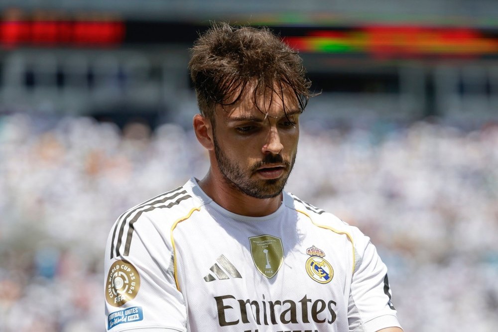 Une erreur d'Asencio a offert le 1-0 au PSG. EFE
