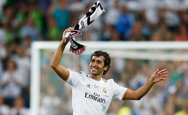 10 ans depuis le dernier match de Raúl avec le Real Madrid