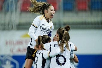 El Real Madrid femenino certificó su presencia en la fase de grupos de la Champions League femenina tras vencer en el partido de vuelta al Valerenga por un cómodo 0-3. Toletti, Feller y Athnea fueron las goleadoras para el conjunto blanco.