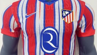 The specialised website 'Footy Headlines' has leaked the design of what is expected to be Atletico Madrid's home kit next season. It will once again use the classic crest after the members decided to bring it back in a vote last July.