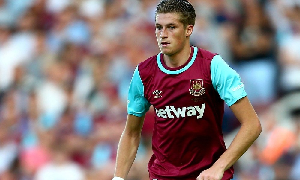 Reece Burke jugará cedido en el Wigan Athletic. WHUFC