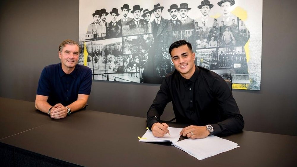 Reinier has signed for Dortmund. Twitter/BVB