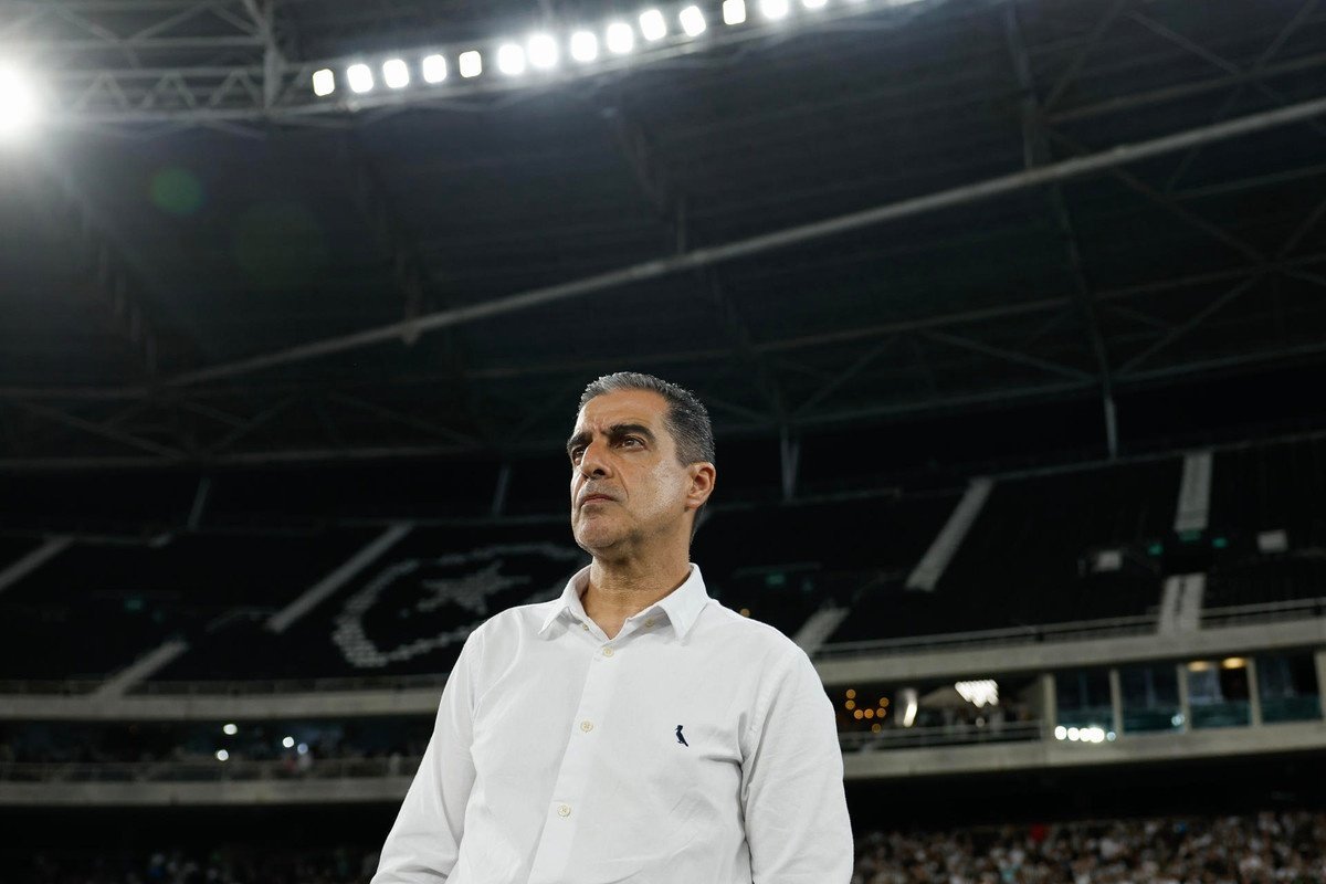 Renato Paiva, primera 'víctima' del Mundial: cesado en Botafogo