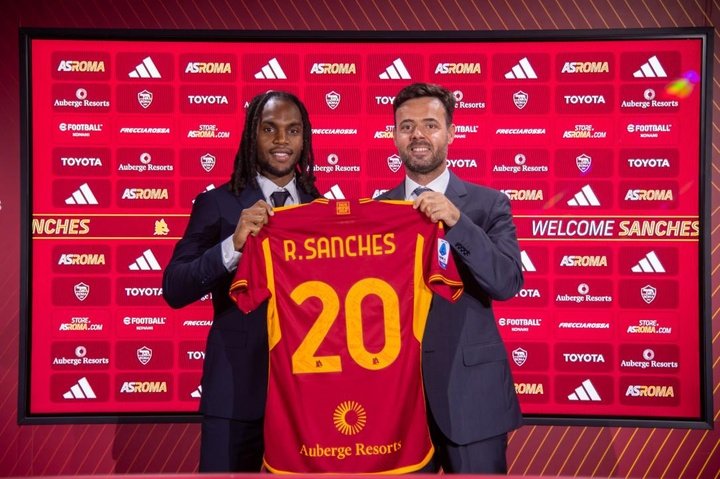 OFFICIAL: Renato Sanches joins Roma on loan