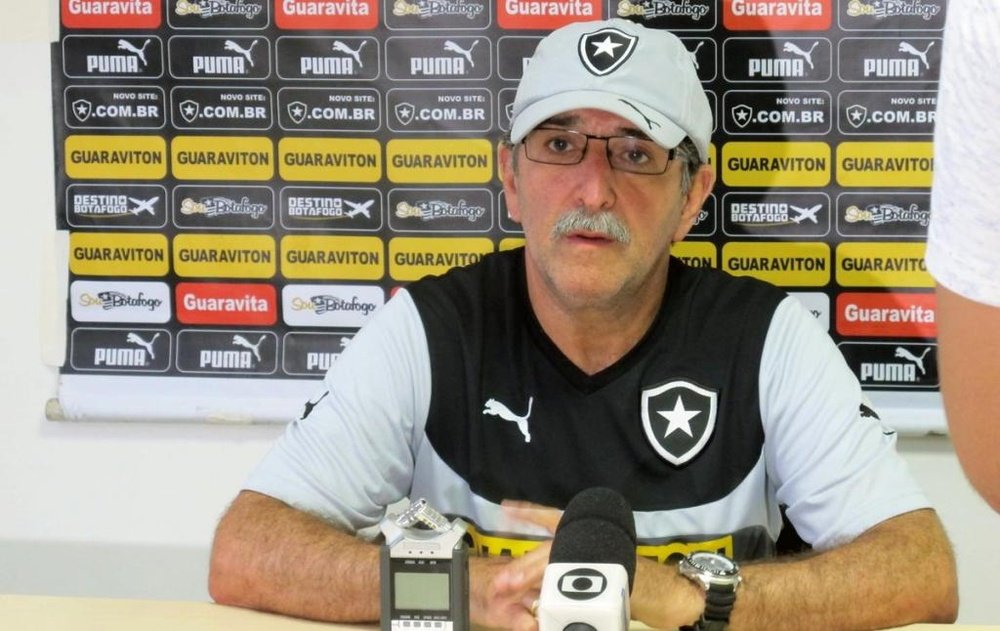 René Simões alerta sobre Neymar. Twitter @ZonaDeportivaZD