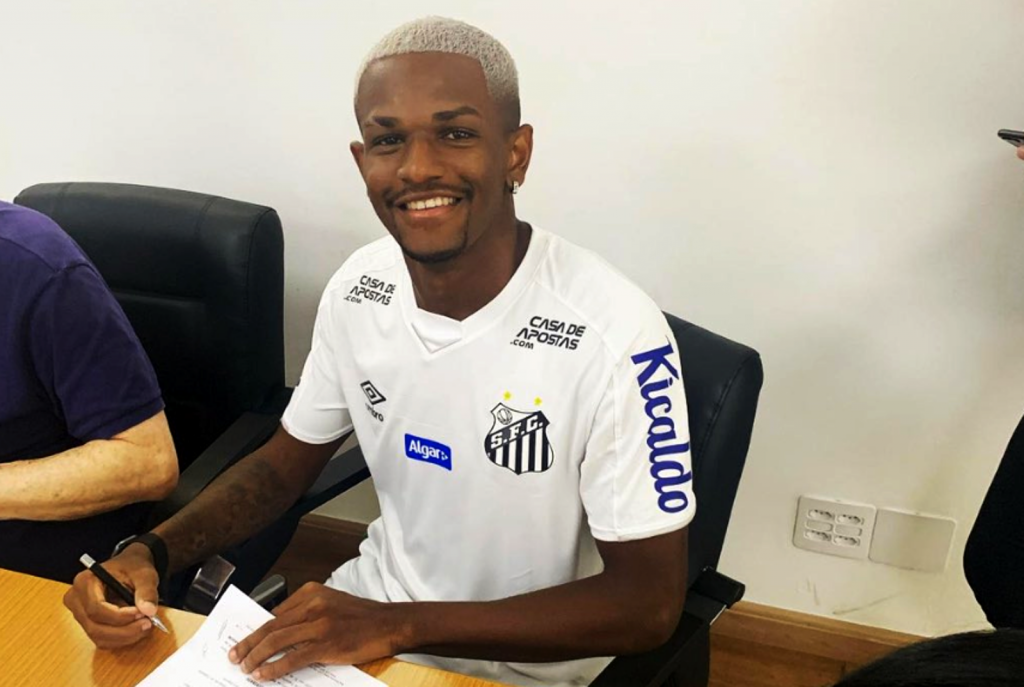 Joia do Santos, Renyer revela que lesão interrompeu negociações com clubes  europeus - Gazeta Esportiva