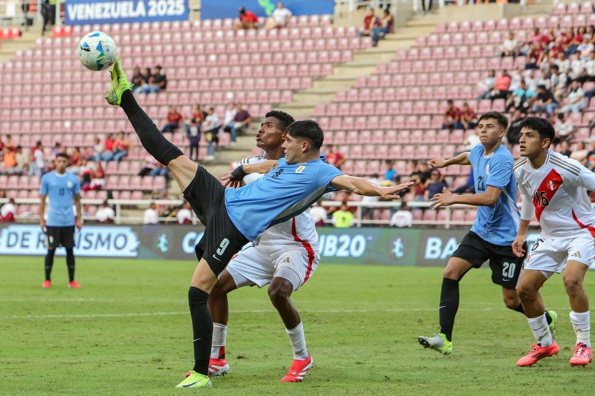 Uruguay amarra el pase y Perú dice adiós al Sudamericano Sub 20