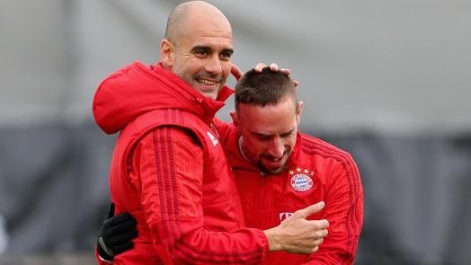 Ribery no dudó en felicitar a los monegascos tras su triunfo en Champions. FCBayern