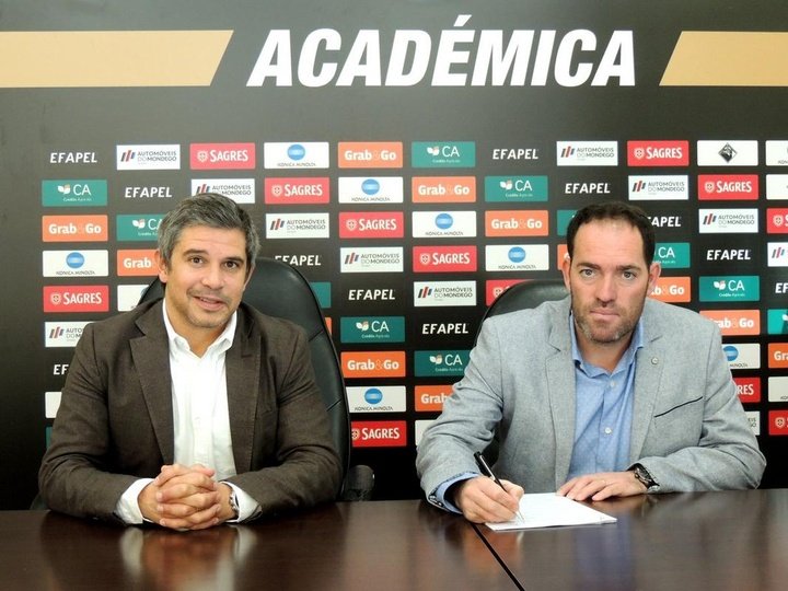 OFICIAL: Académica já tem substituto para Ivo Vieira