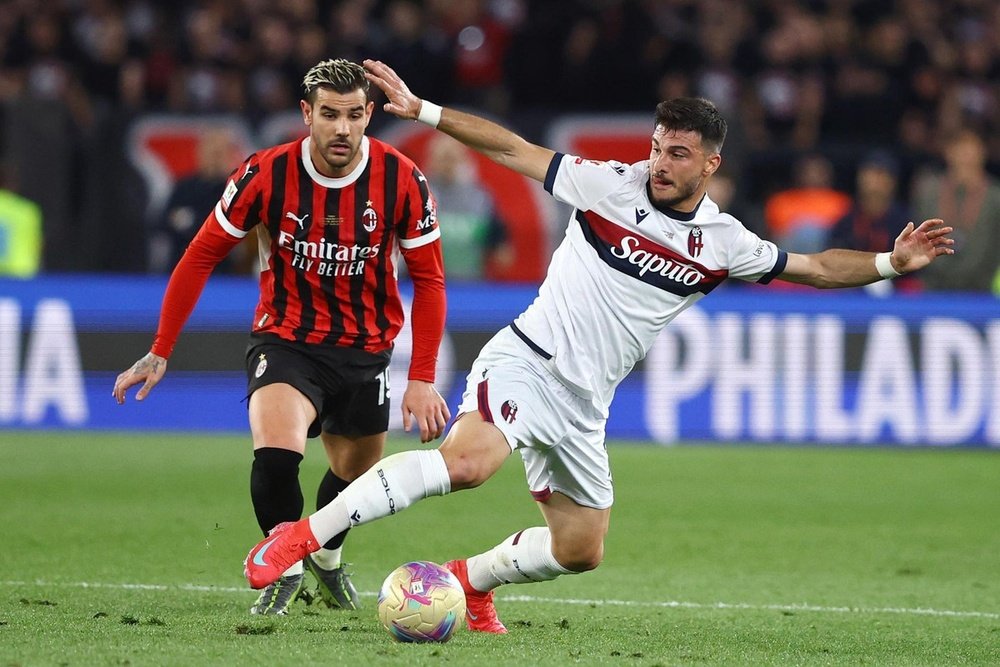 Al-Hilal will once again be knocking on Milan's door to sign Theo Hernandez. EFE