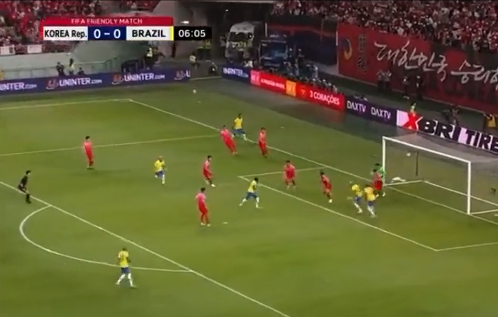 Richarlison abre o placa para o Brasil no amistoso contra a Coreia do Sul. Captura/SporTV