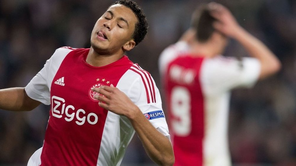 Riedewald renueva su contrato con el Ajax. Ajax