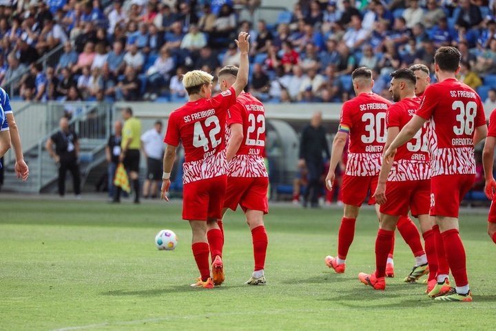Ritsu Doan reaproxima o Freiburg da Europa League