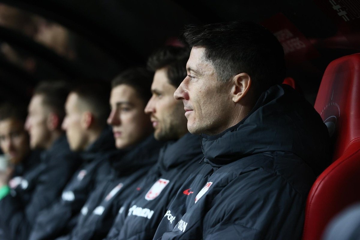 Lewandowski no jugará más con Michel Probierz. EFE