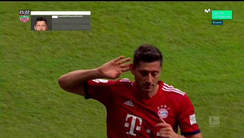 Lewandowski anotó los dos primeros goles del Bayern de Múnich. Captura/Movistar