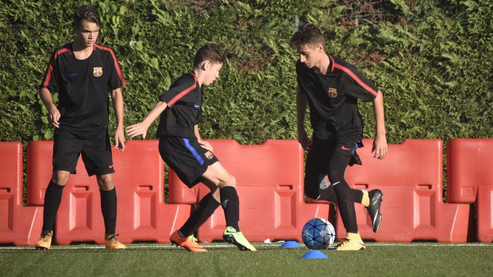 El Athletic no se decide con Robert Navarro. FCBarcelona