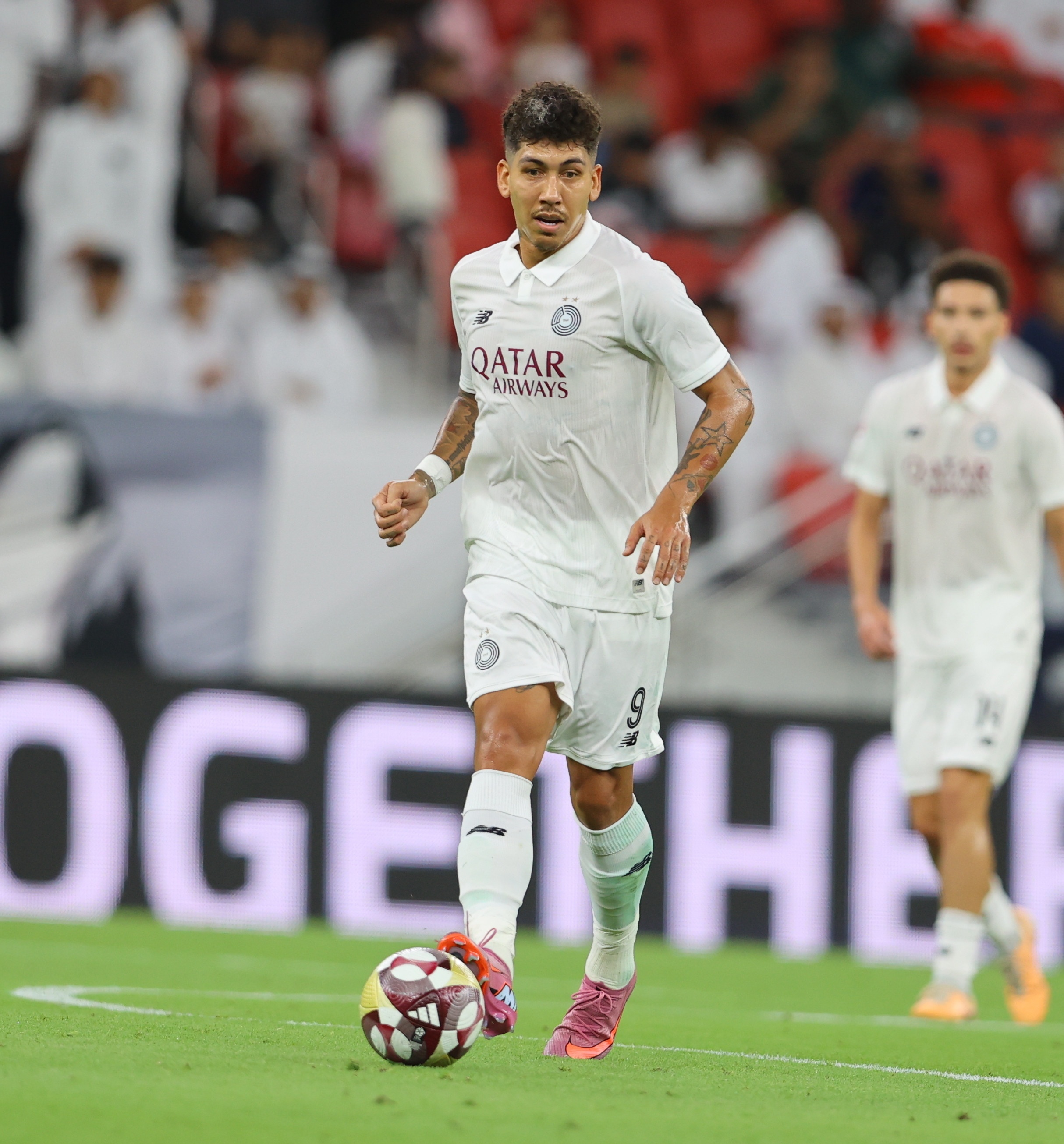 Chaque saison, le football au Qatar gagne en compétitivité - Firmino nous parle du Qatar