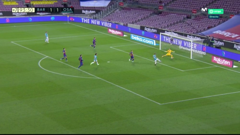 Roberto Torres fulminó las esperanzas del Barça con un gol en el añadido. Captura/MovistarLaLiga