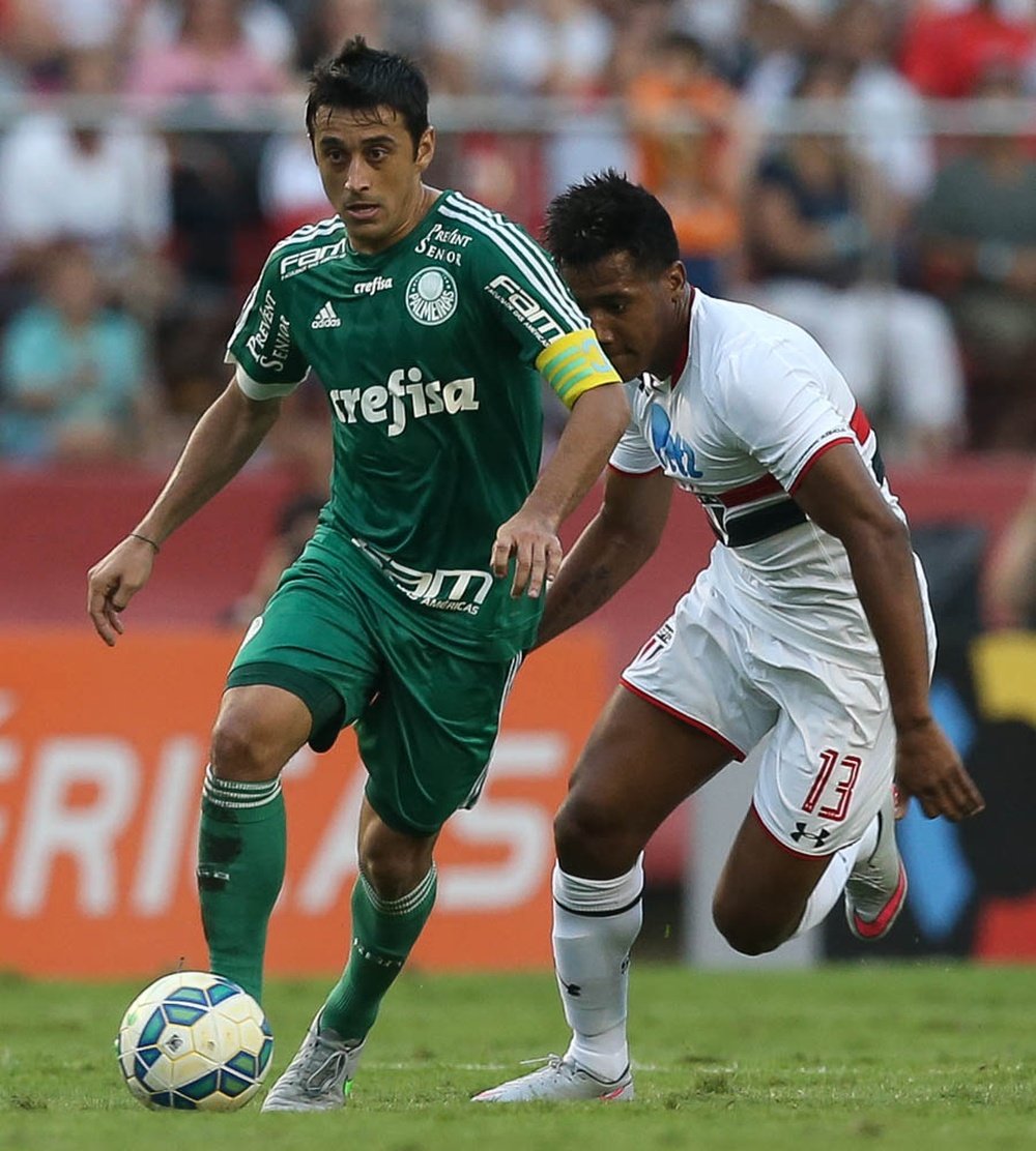 Robinho anotó un golazo en el duelo que enfrentó a Palmeiras con Sao Paulo. Palmeiras
