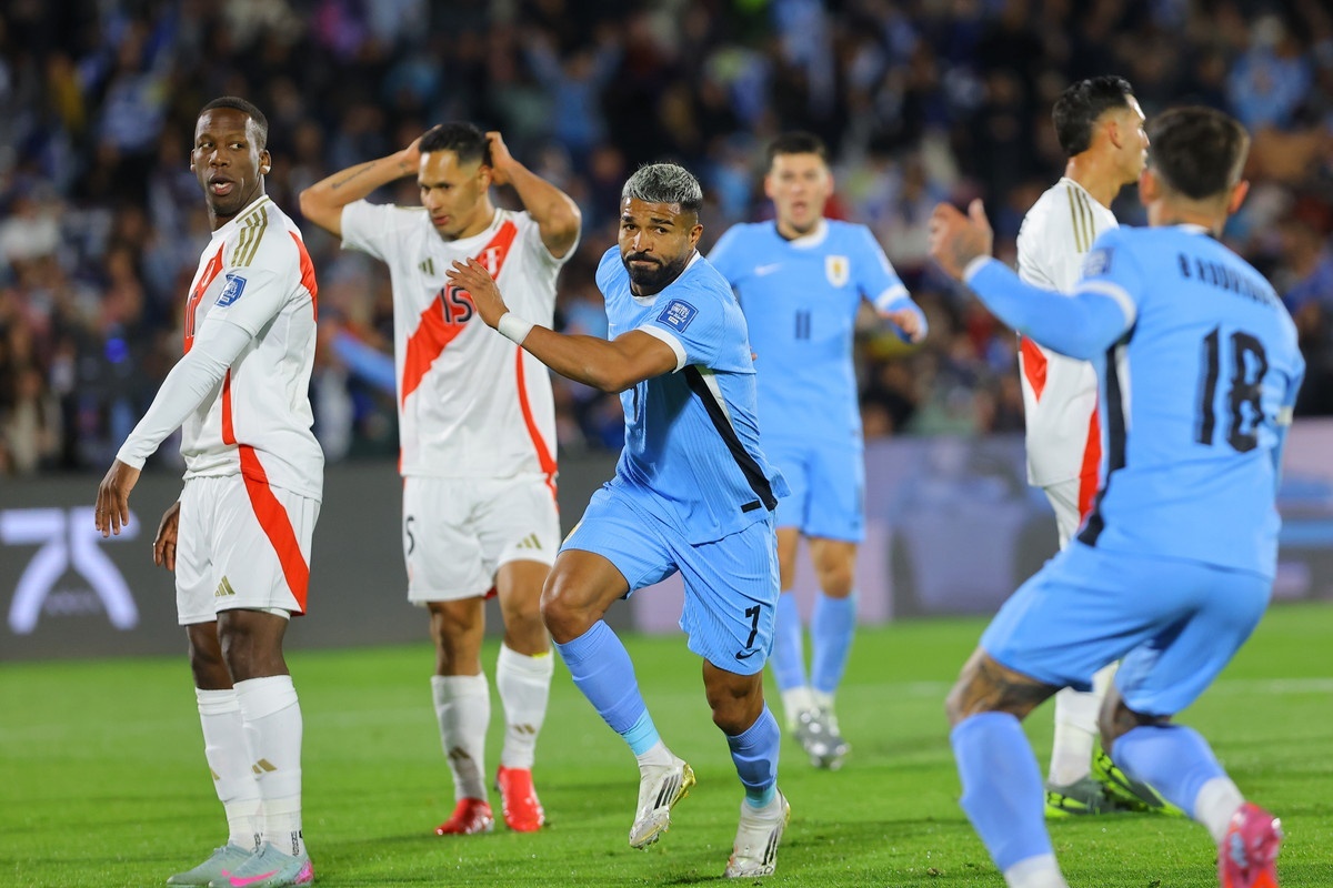 La fiesta de Uruguay es el funeral de Perú
