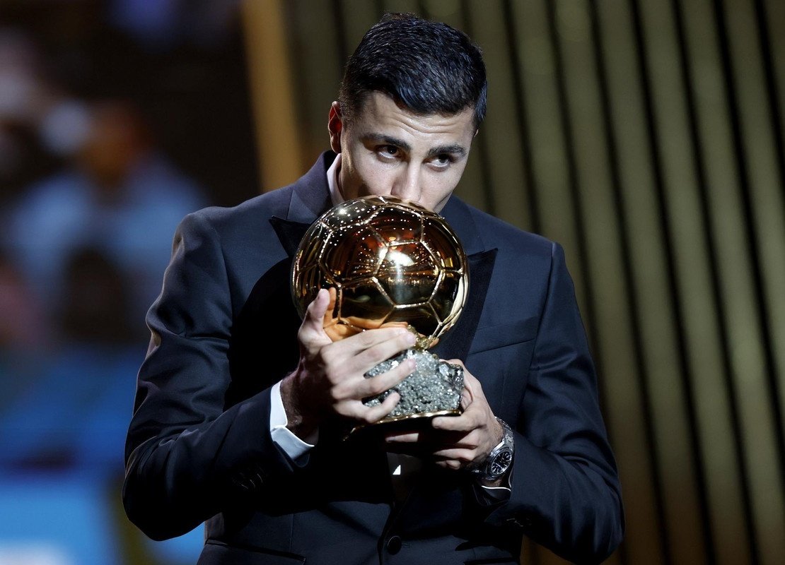 El seleccionador de Brasil atribuye a un error el Balón de Oro de Rodri. EFE