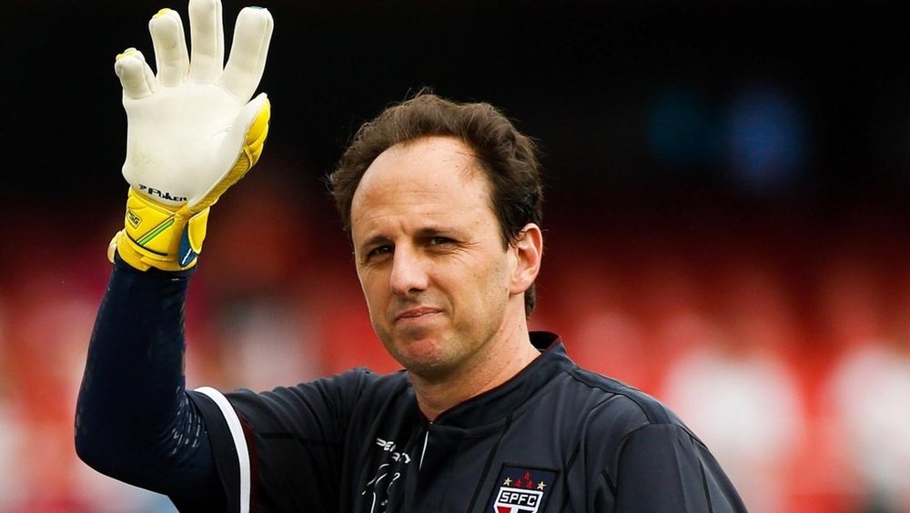 Rogerio Ceni - Top 10 footballers with most free-kick goals in history