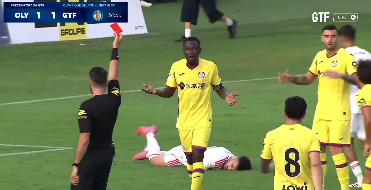 Polémica para despedir un verano sin triunfos