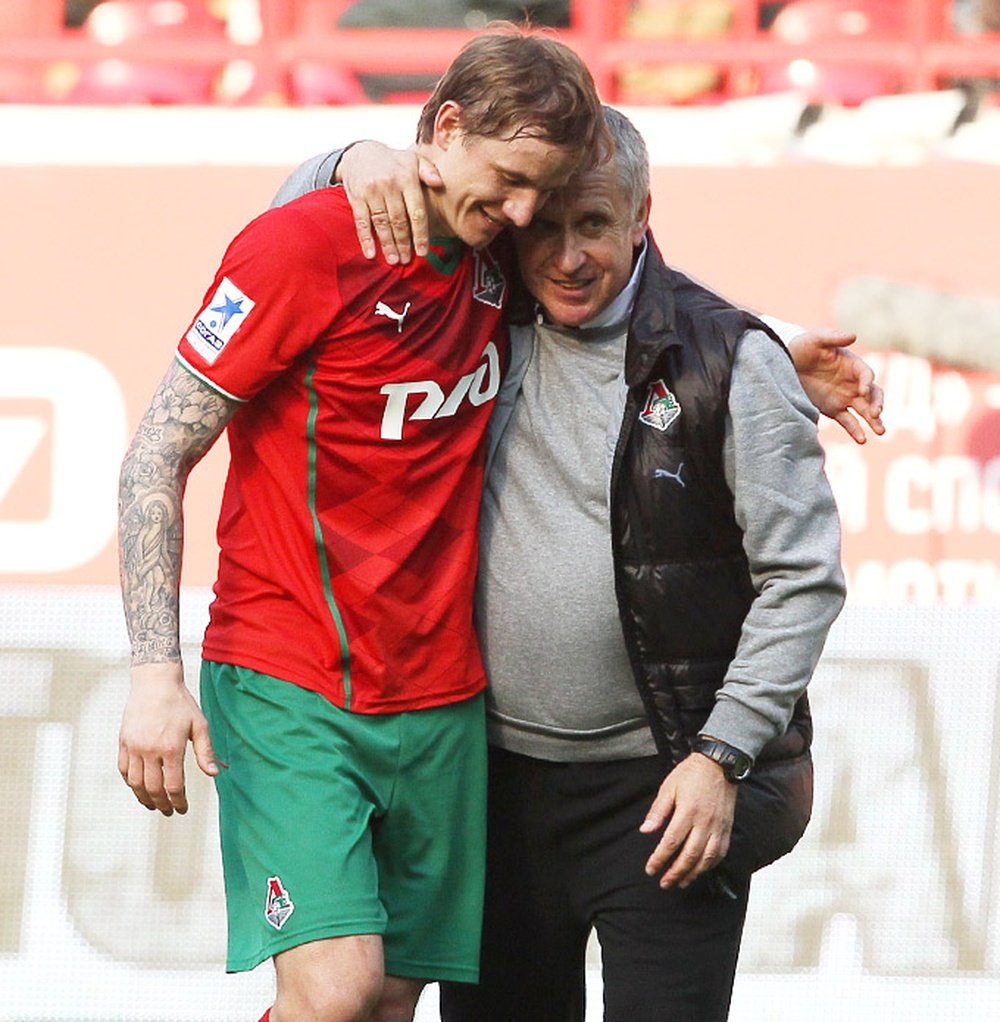 Pavlyuchenko se despidió del Ural. Lokomotiv