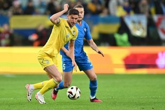 Ucrania se clasificó para la Eurocopa de 2024 después de remontar a Islandia en la final del 'play off'. Mudryk, con un gol en el tramo añadido, selló el billete para Alemania.