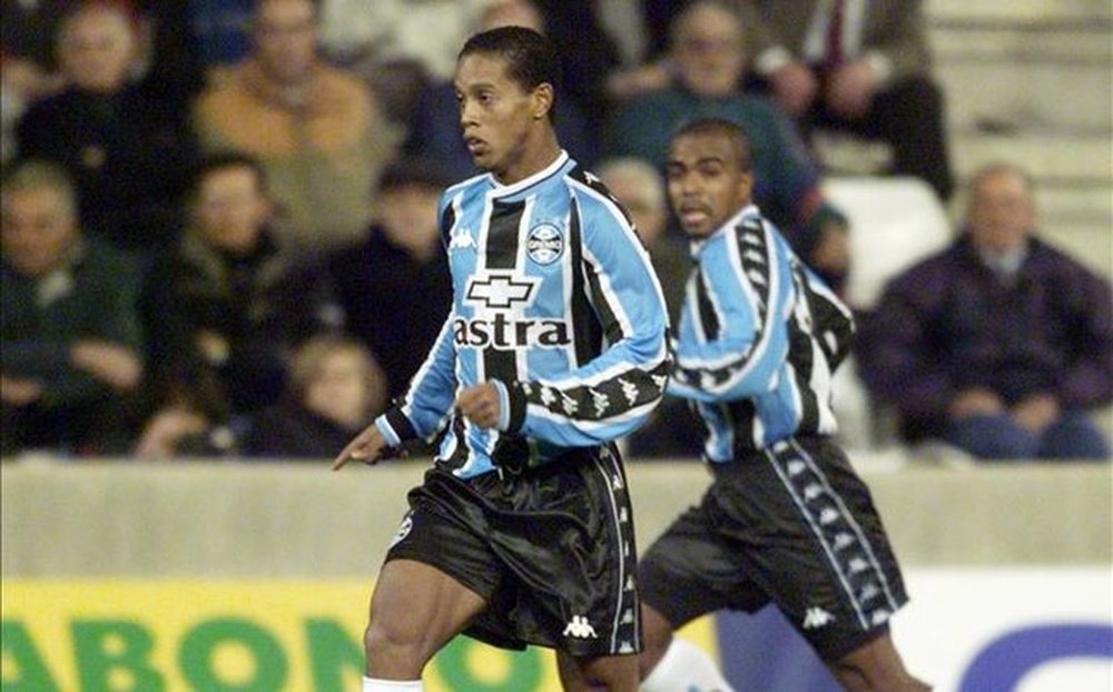 Ronaldinho, con el Gremio en su primer partido disputado en Europa. Javi Ferrándiz