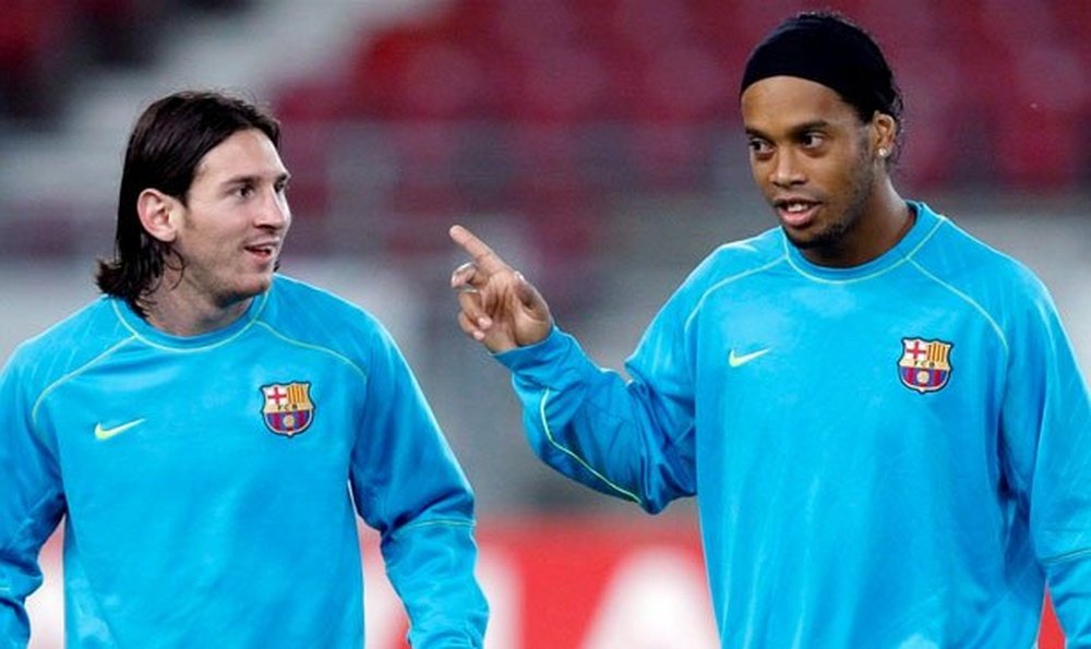 Ronaldinho y Messi coincidieron en el Barça. EFE