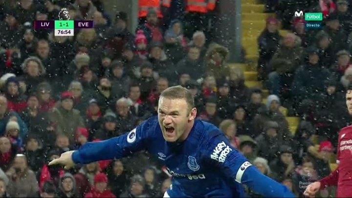 Vidéo : Rooney offre le match nul à Everton à la 76ème minute