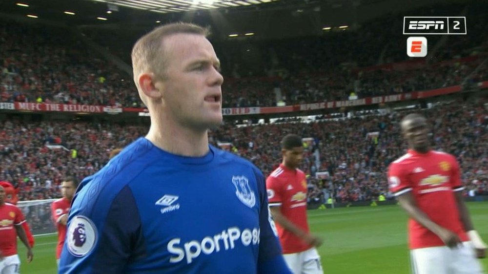 Rooney voltou a pisar o gramado de Old Trafford. Twitter/ESPN