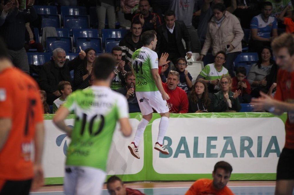 El Palma Futsal venció de forma contundente al Levante. Twitter/PalmaFutsal